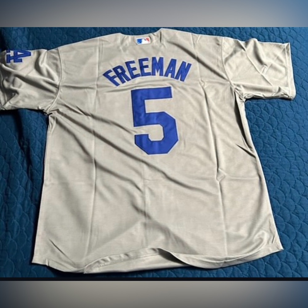 Dodgers Gray Baseball Jersey - Picture 2 of 2